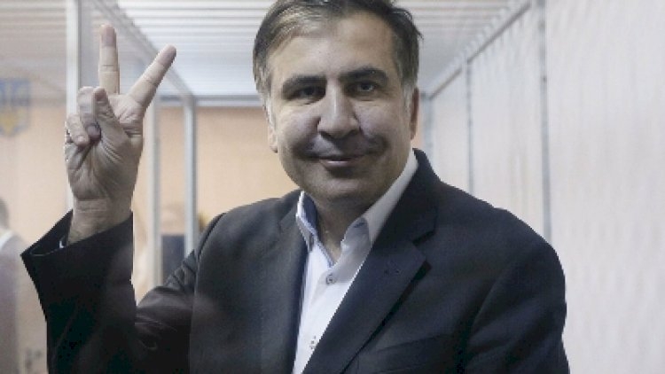 Saakaşvili tibbi yardımı qəbul etdi