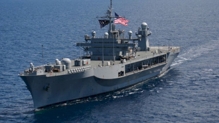 ABŞ-ın iki hərbi gəmisi Gürcüstanın Batumi limanına daxil oldu