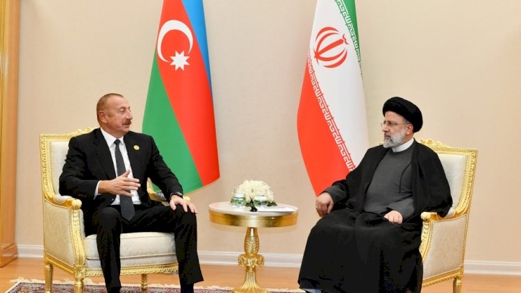 İlham Əliyev İranın dövlət başçısı ilə görüşdü - Fotolar