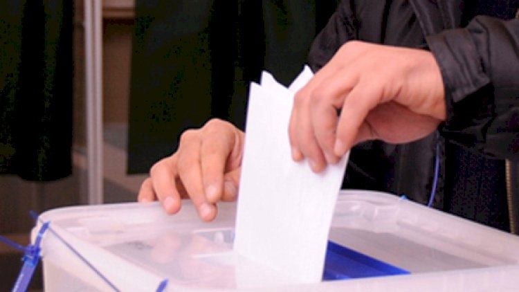 Qırğızıstanda parlament seçkiləri başa çatdı