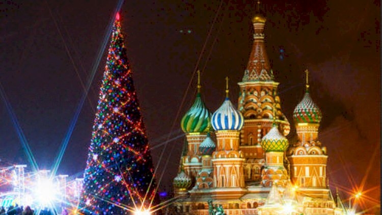 Rusiyada Yeni il bayramı ərəfəsində karantin yumşaldıldı