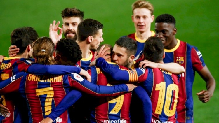 “Futbol dünyası hazır olsun, “Barselona” geri qayıdır”
