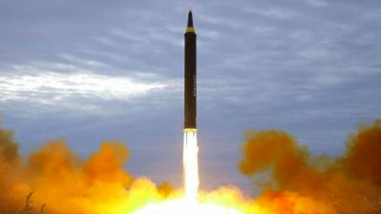Şimali Koreyadan şübhəli raket atışı
