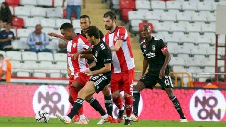 “Beşiktaş” Türkiyə Superkubokunun qalibi oldu