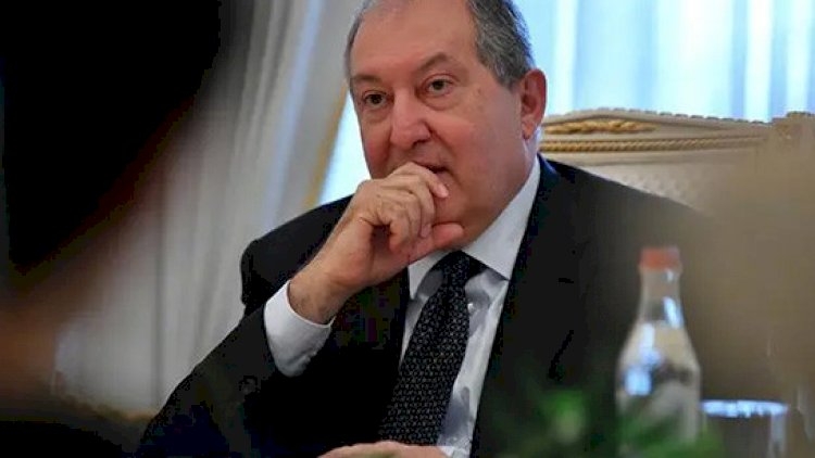 Ermənistan eks-prezidentinin ikili vətəndaşlığı olub
