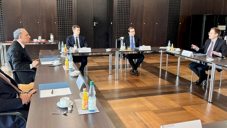 Kamran Əliyev Almaniyanın Baş prokuroru ilə görüşdü