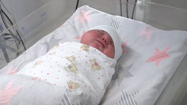 Bakıda 6 kiloqram çəkisi olan uşaq doğuldu - Video