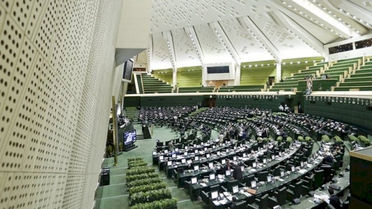 İran parlamentində COVID şoku: 47 millət vəkiili xəstədir