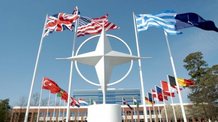 XİN başçıları NATO-nun qərargahında bir araya gəlir