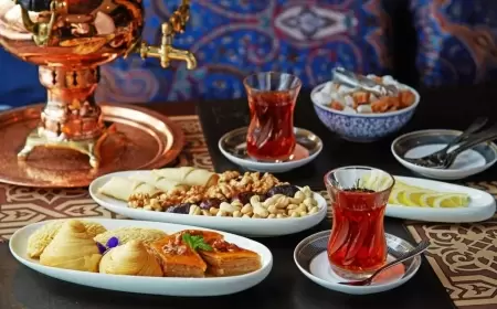 Məşhur meyxanaçının restoranında 1 manata milçək “satılır” – VİDEO