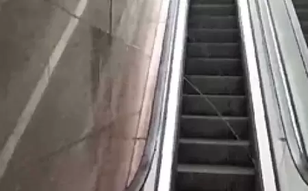 Bakıda yeraltı keçiddə təhlükə: Divar deşildi
