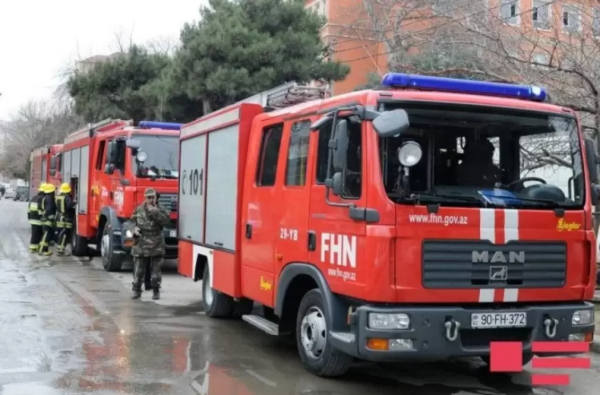 Bina çökdü, ev sahibi uçqunda qaldı - VİDEO